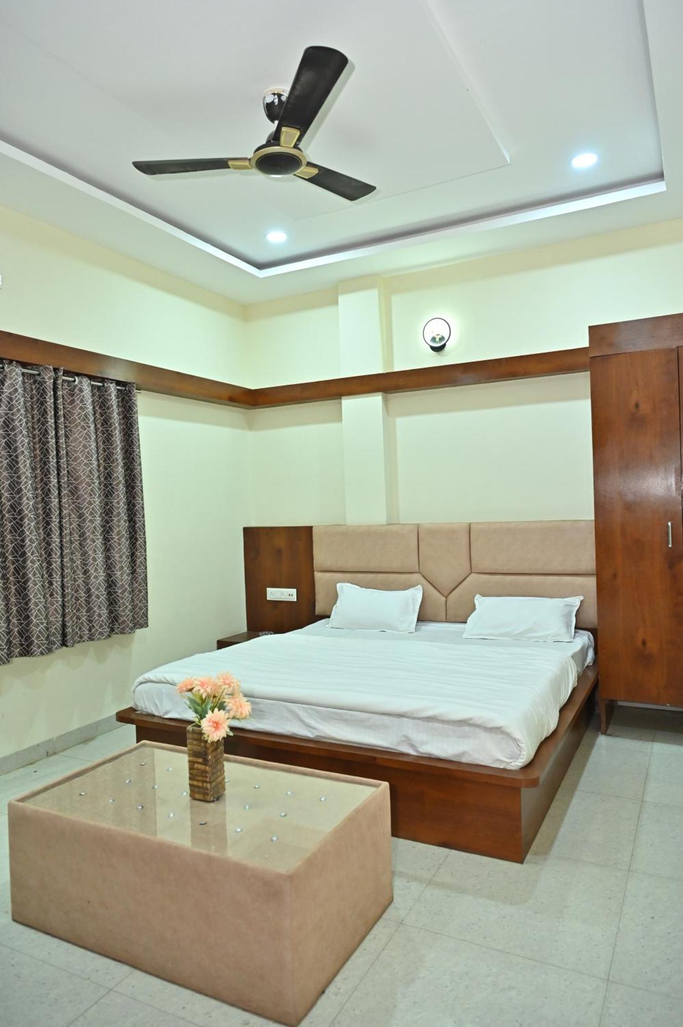 Indore Palace מראה חיצוני תמונה